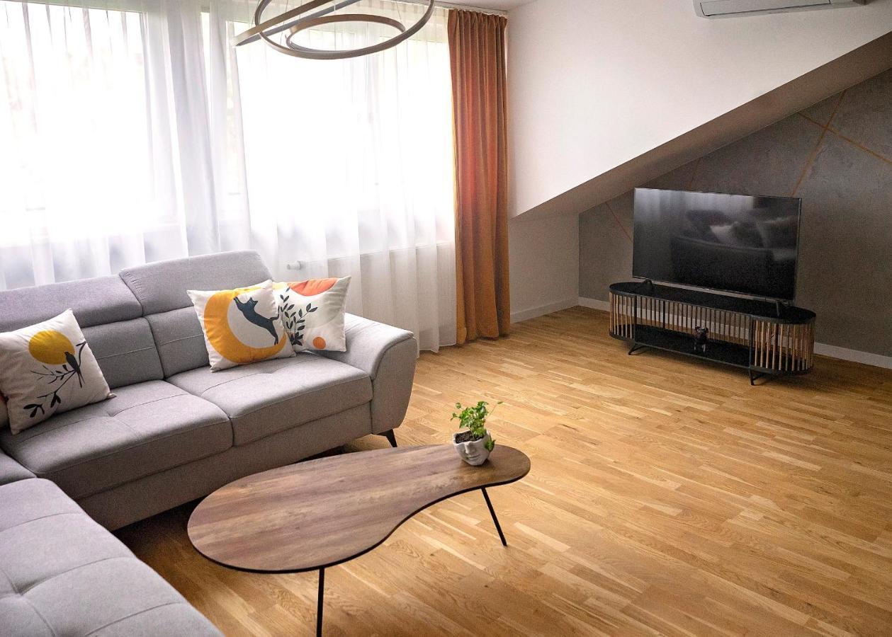 Modern Apart W Centrum Chełm エクステリア 写真