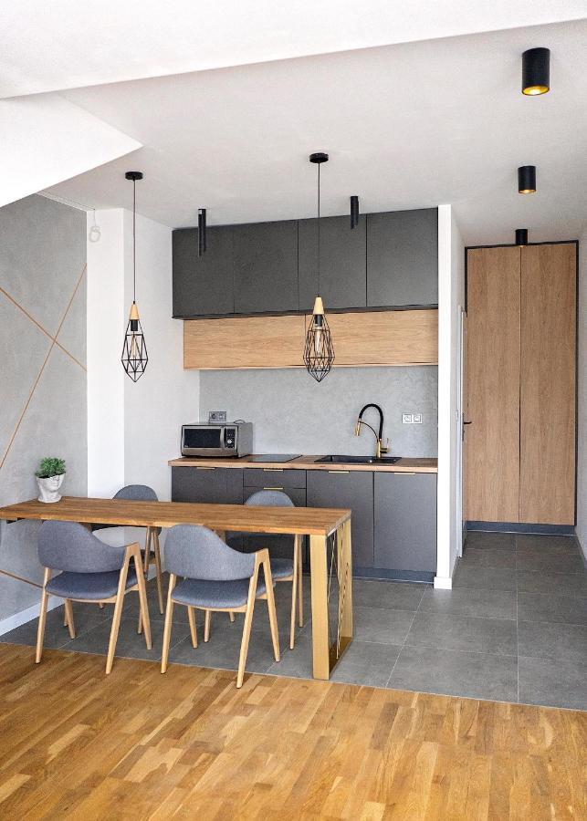 Modern Apart W Centrum Chełm エクステリア 写真